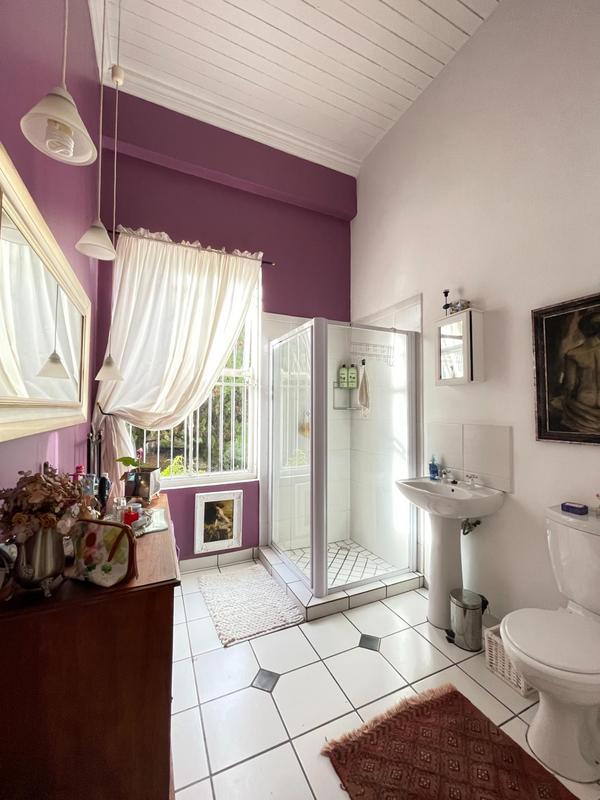 4 Bedroom Property for Sale in Bergzicht Western Cape